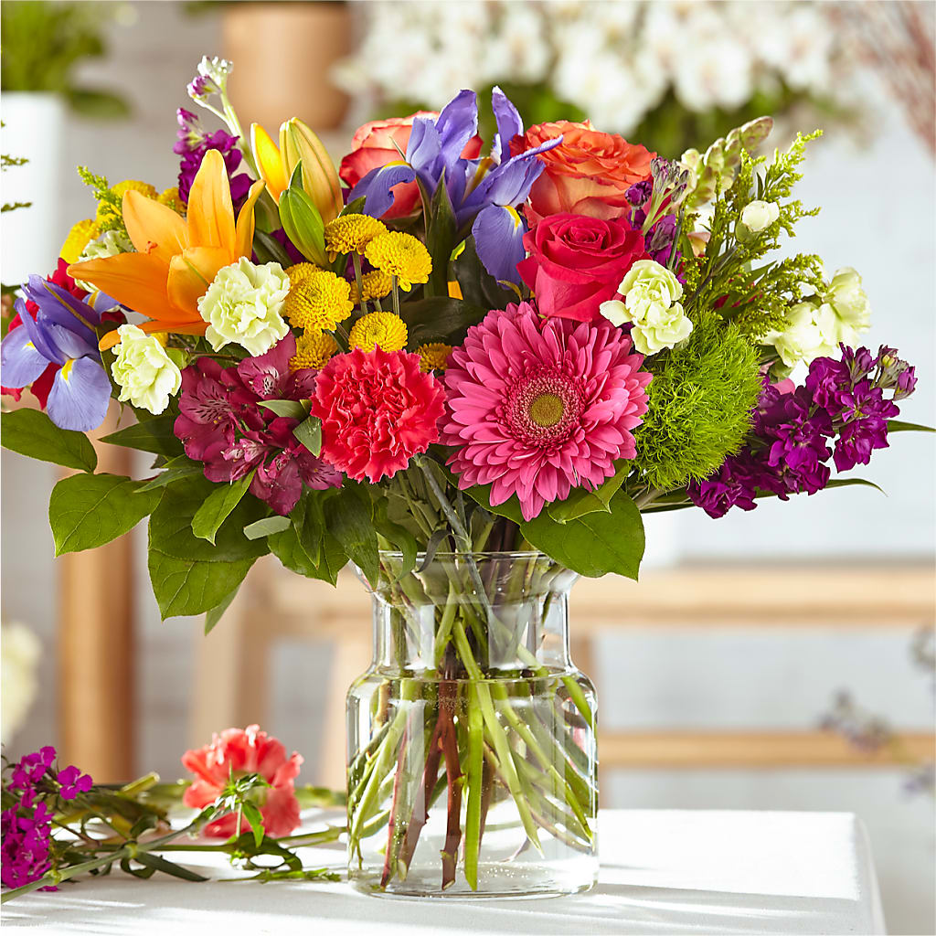Bold & Bright – A Florist Original – Karnation Korner Florist, Dunedin FL
