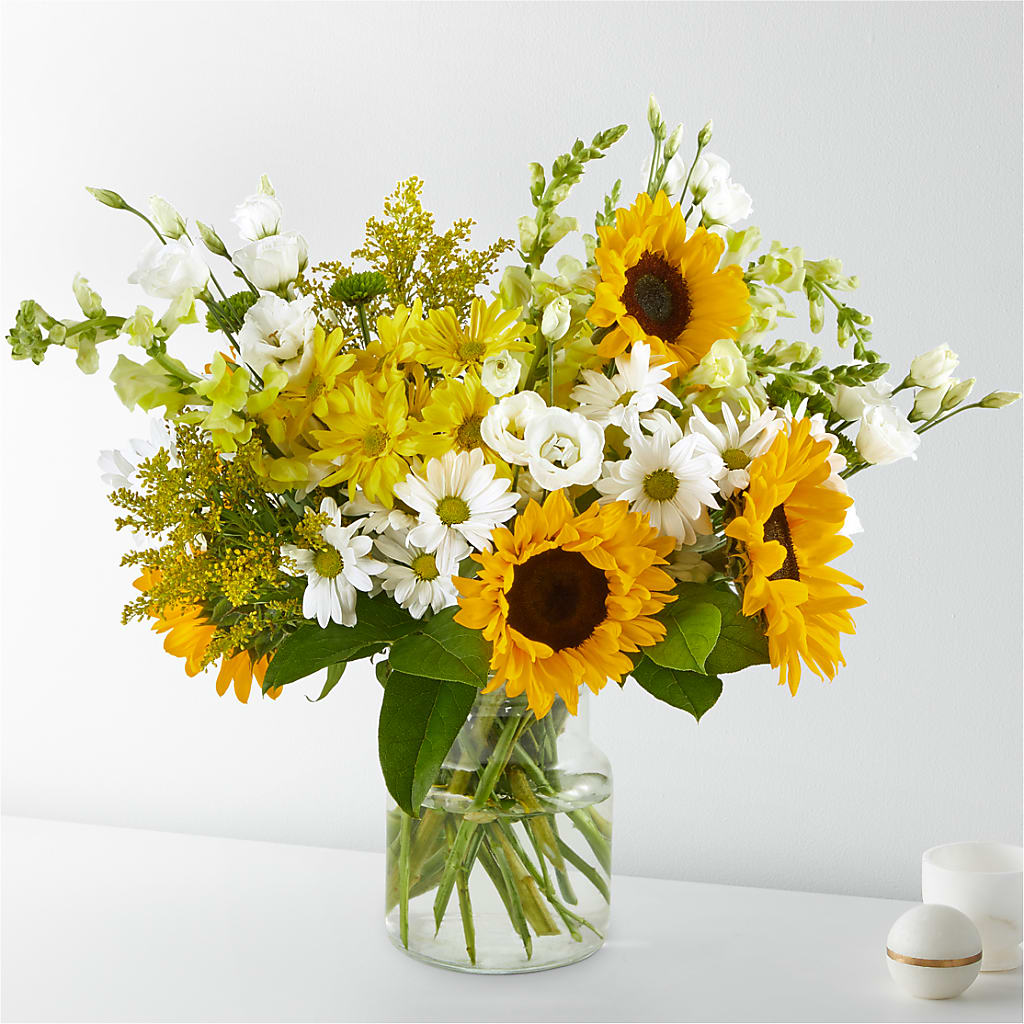 Hello Sunshine Bouquet – Karnation Korner Florist, Dunedin FL