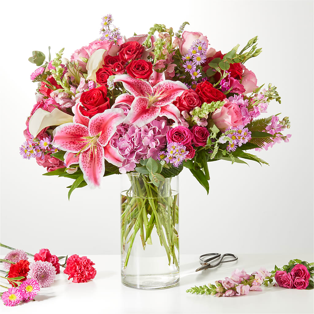 Swooning Over You - A Luxury Florist Original – Karnation Korner Florist, Dunedin FL