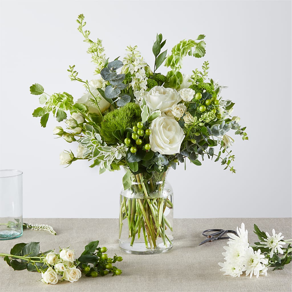Irish Garden - A Florist Original – Karnation Korner Florist, Dunedin FL