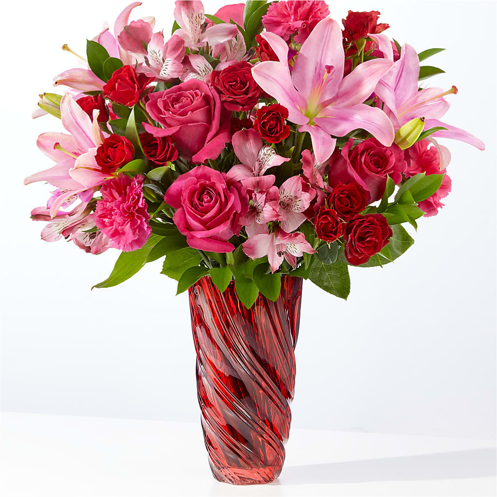 In Love Bouquet with Luxe Swirl Vase – Karnation Korner Florist, Dunedin FL