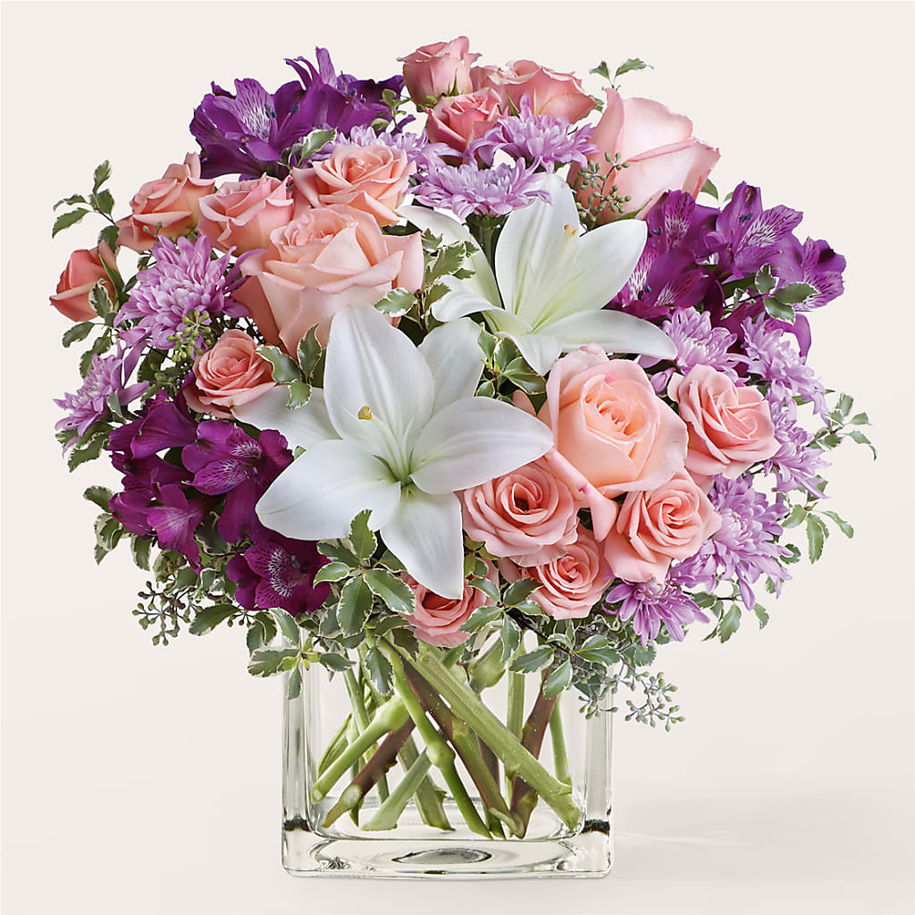 Mani Pedi Bouquet – Karnation Korner Florist, Dunedin FL