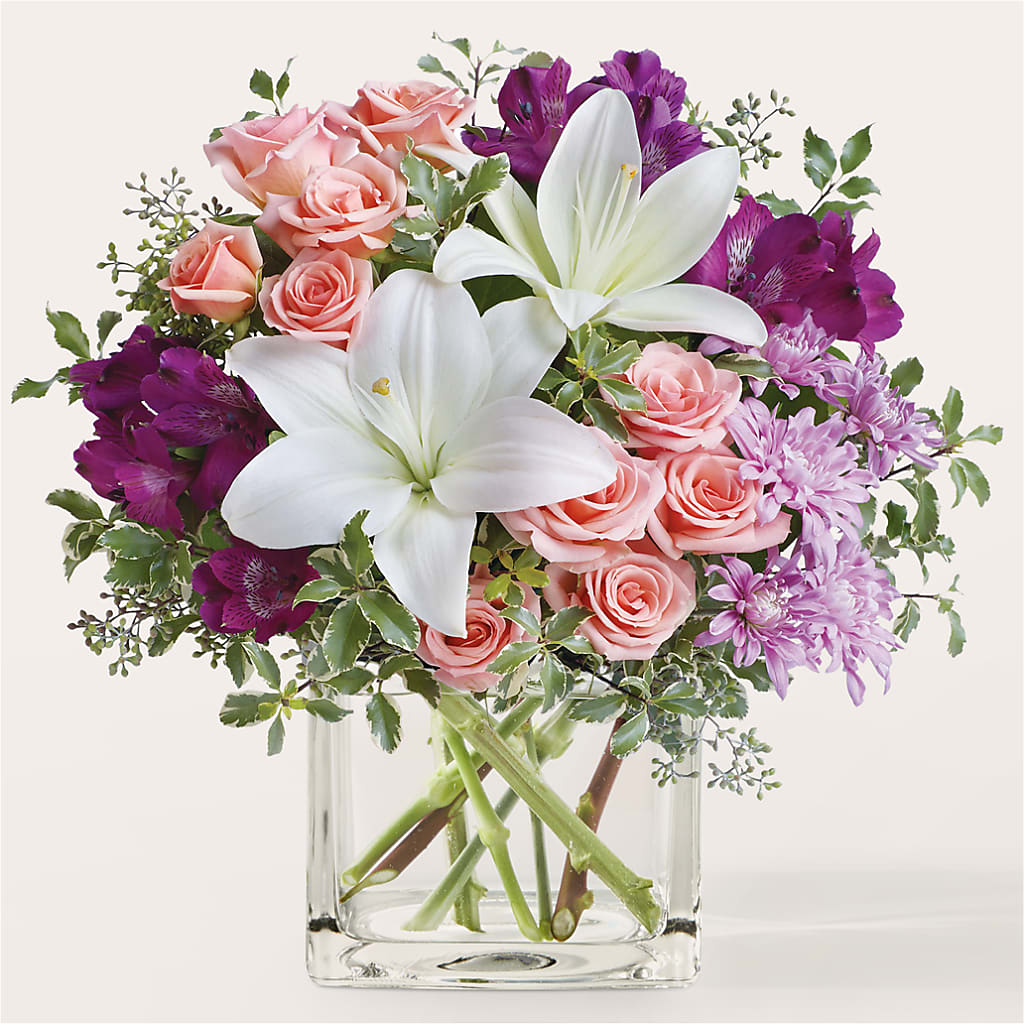 Mani Pedi Bouquet – Karnation Korner Florist, Dunedin FL
