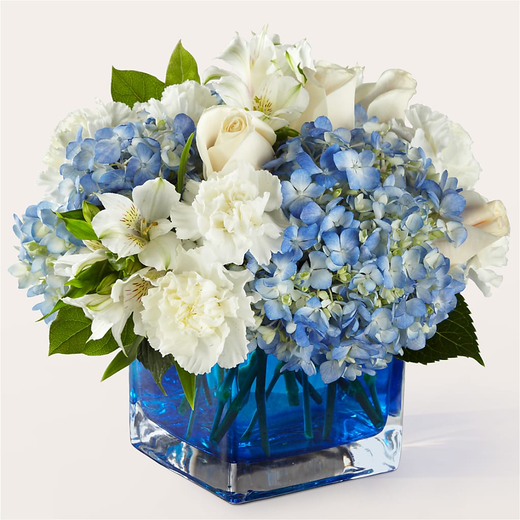 Soothing Waters Bouquet – Karnation Korner Florist, Dunedin FL