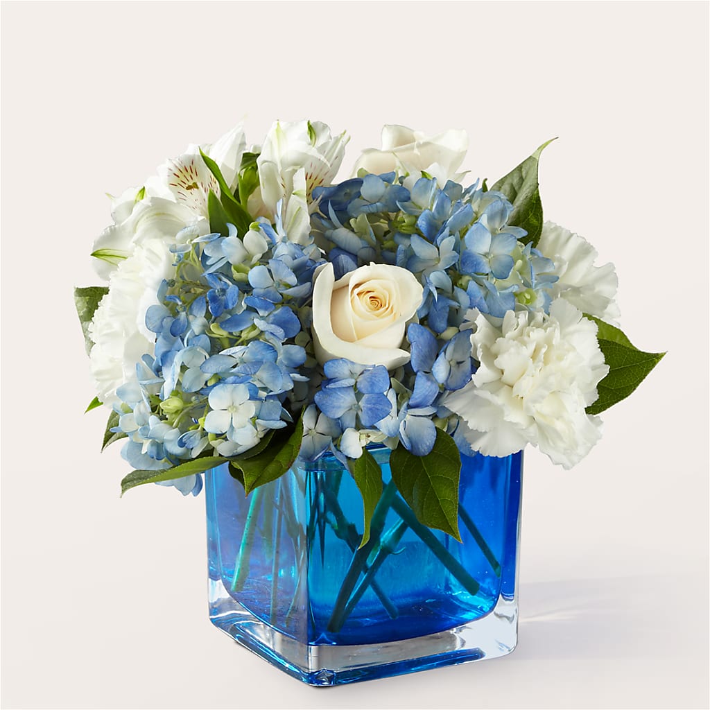 Soothing Waters Bouquet – Karnation Korner Florist, Dunedin FL