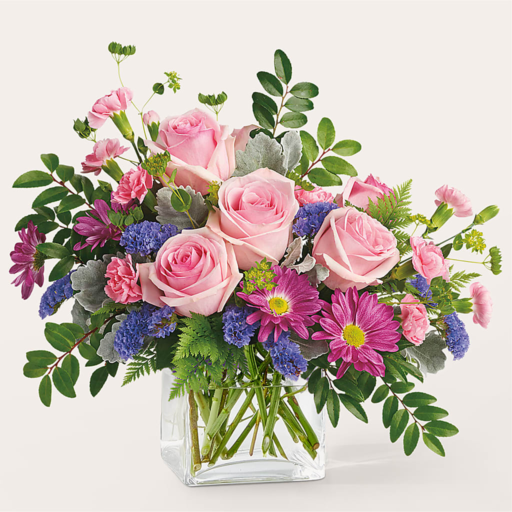 Starlet Bouquet – Karnation Korner Florist, Dunedin FL