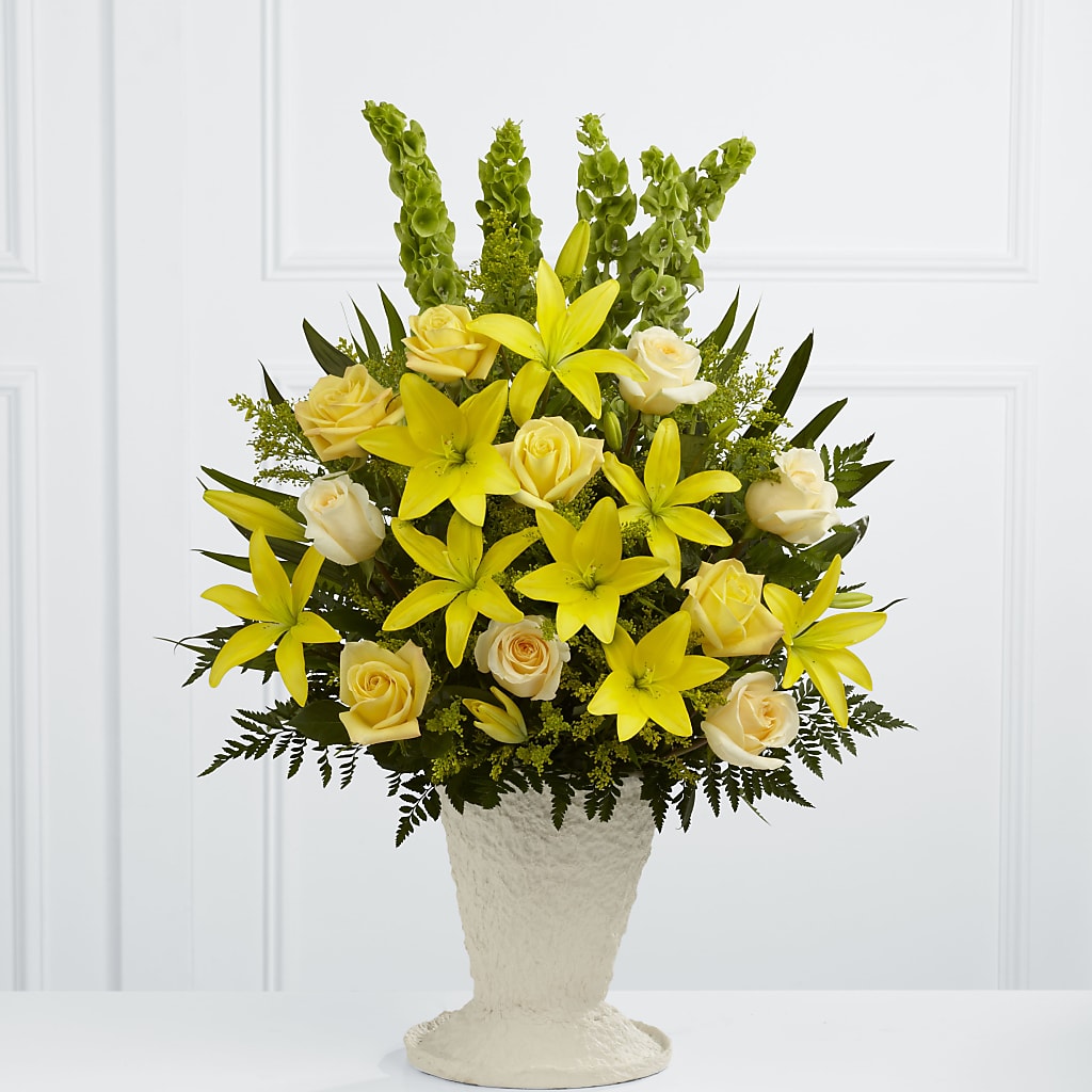 Golden Memories Arrangement – Karnation Korner Florist, Dunedin FL