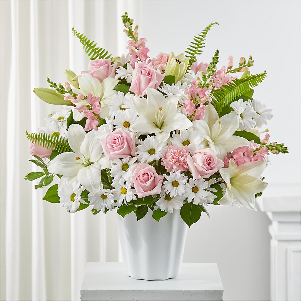 Soft Touch Tabletop Basket – Karnation Korner Florist, Dunedin FL