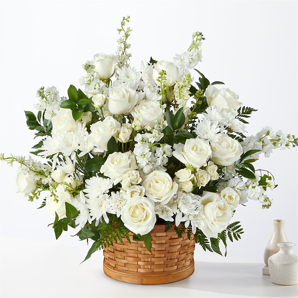 Heartfelt Condolences Arrangement – Karnation Korner Florist, Dunedin FL