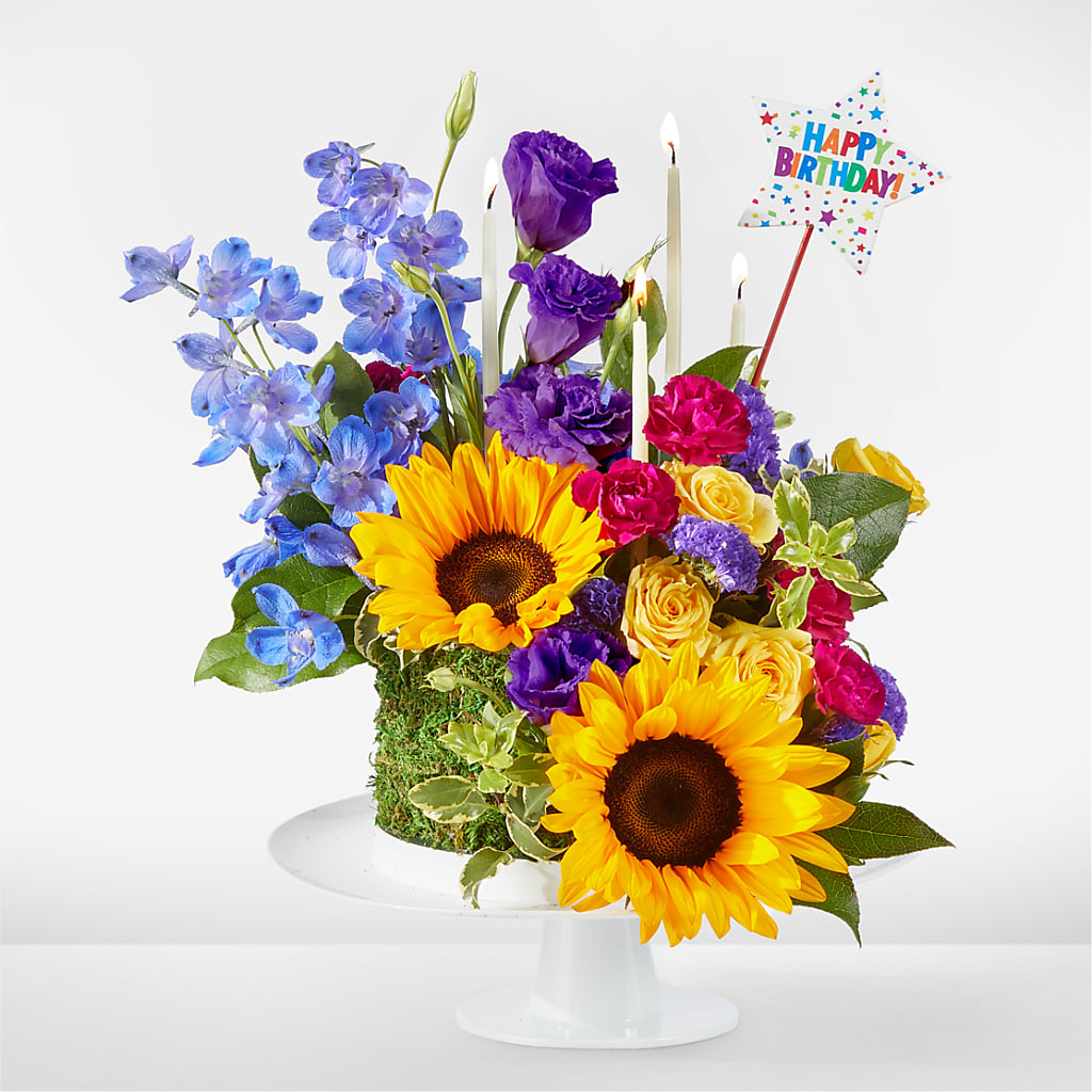 Star of the Day Floral Cake – Karnation Korner Florist, Dunedin FL