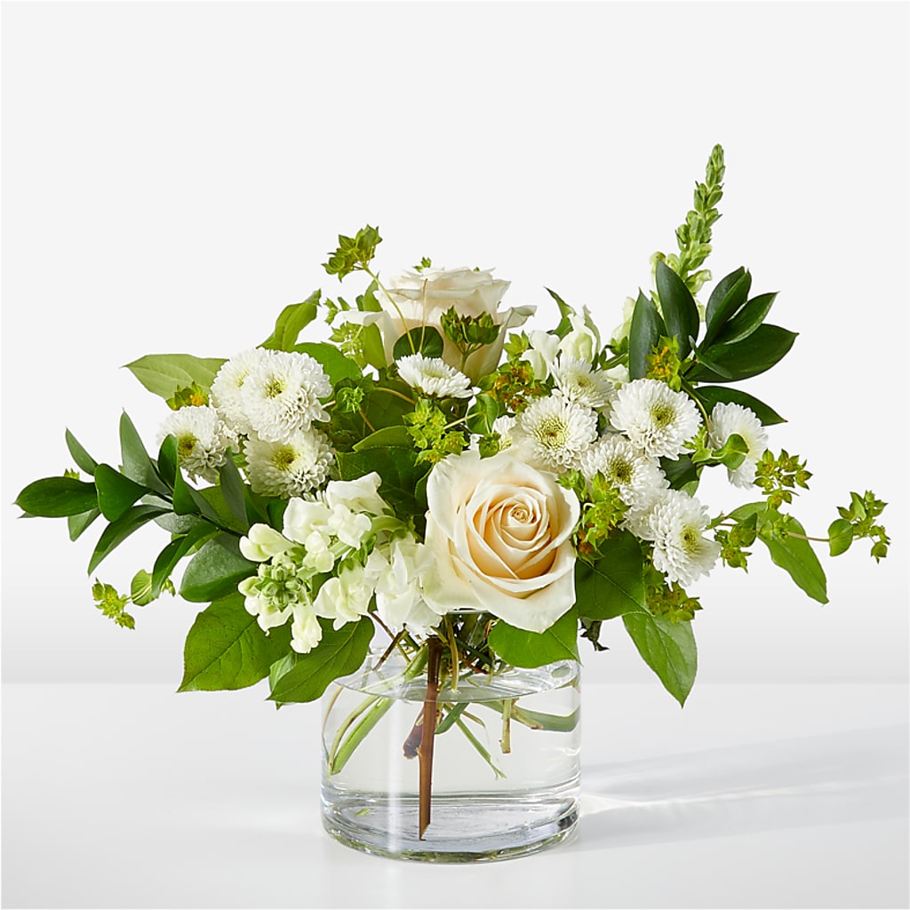 Hint of Vanilla Bouquet – Karnation Korner Florist, Dunedin FL