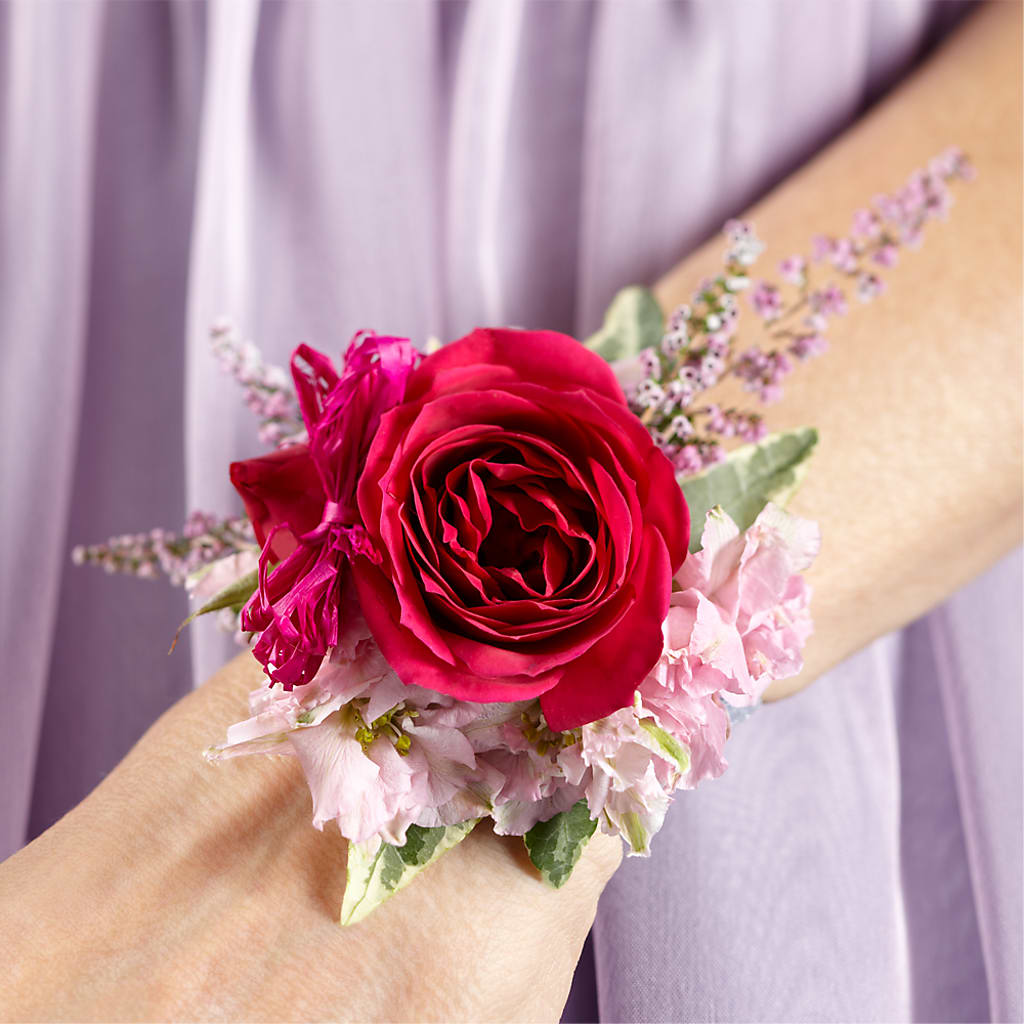 Rose Charm Corsage – Karnation Korner Florist, Dunedin FL