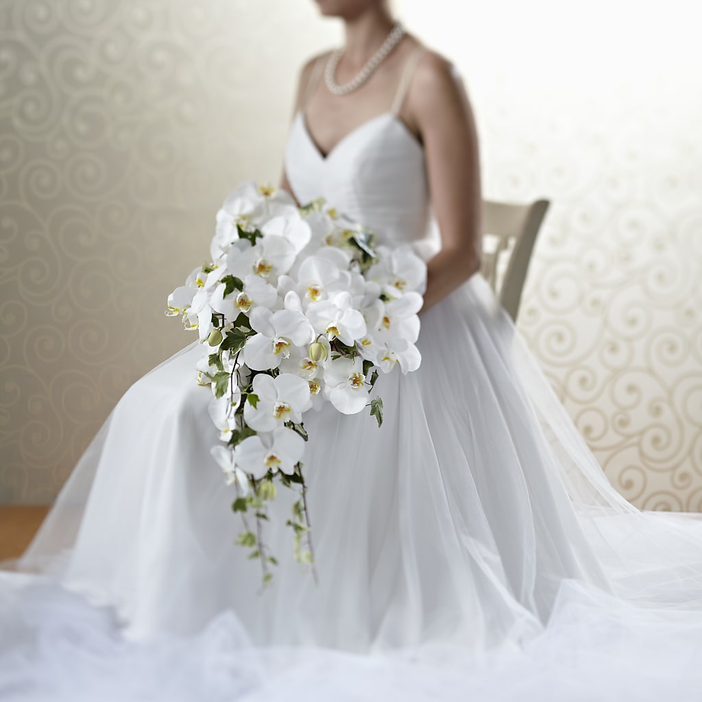 Classic White Bouquet – Karnation Korner Florist, Dunedin FL