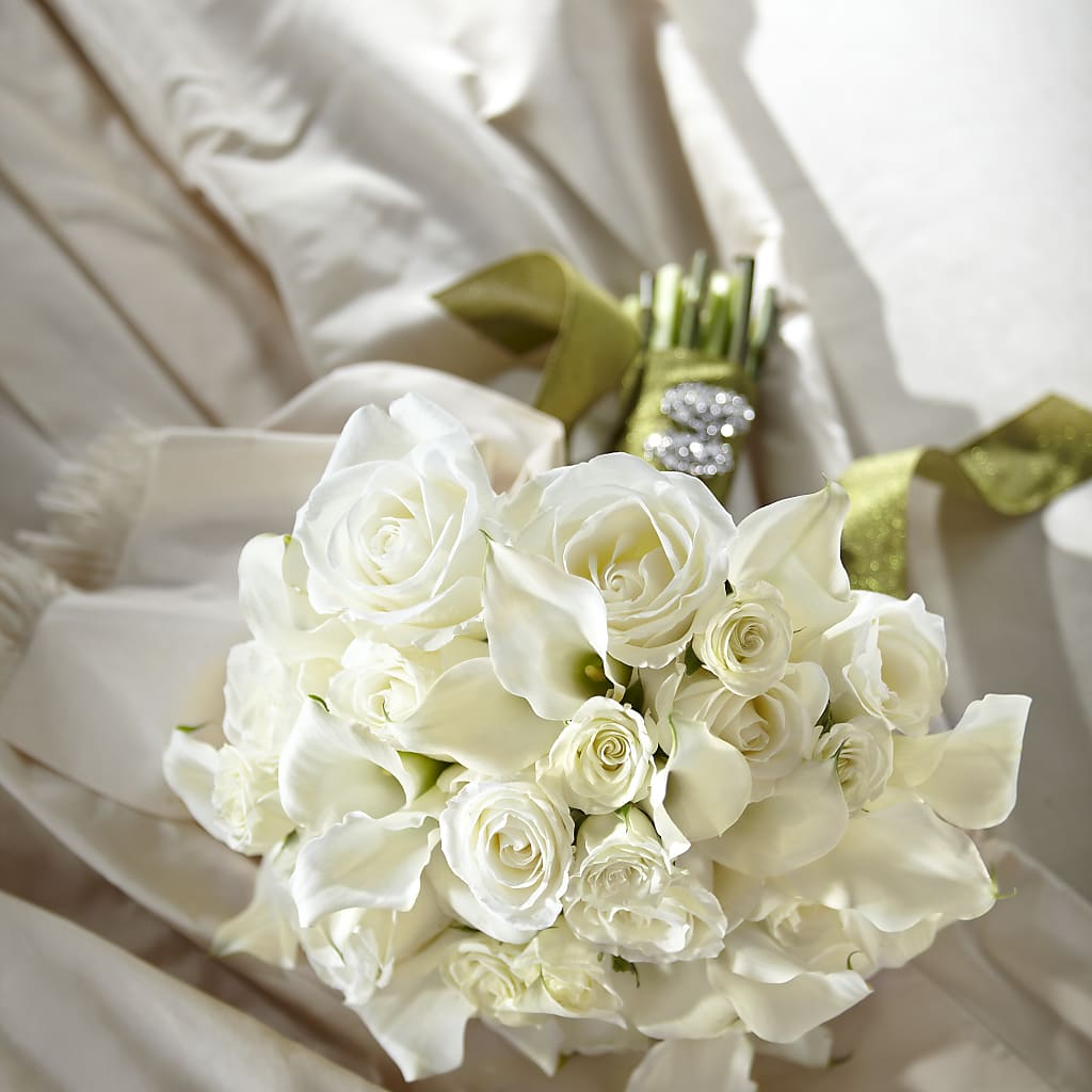 Serene Highness Bouquet – Karnation Korner Florist, Dunedin FL