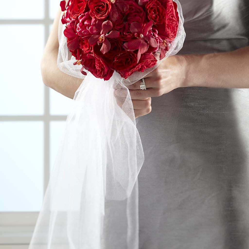 Desire Bouquet – Karnation Korner Florist, Dunedin FL