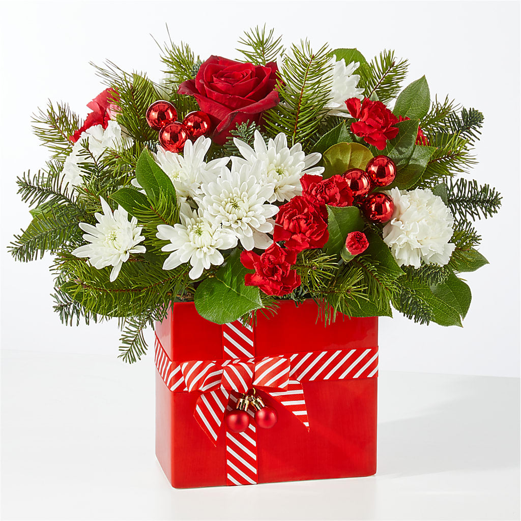 Presents Under the Tree Bouquet –  Karnation Korner Florist, Dunedin FL