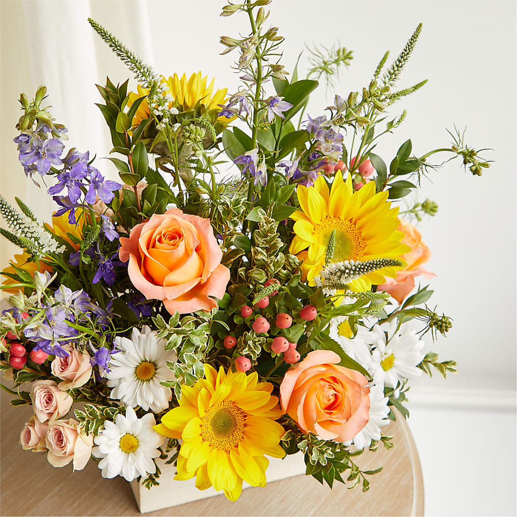 The Good Life Bouquet –  Karnation Korner Florist, Dunedin FL