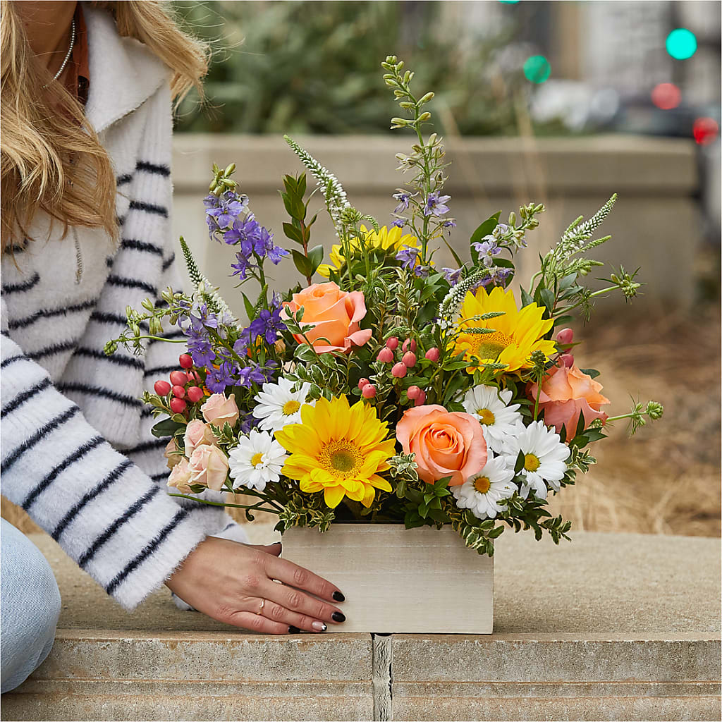 The Good Life Bouquet –  Karnation Korner Florist, Dunedin FL