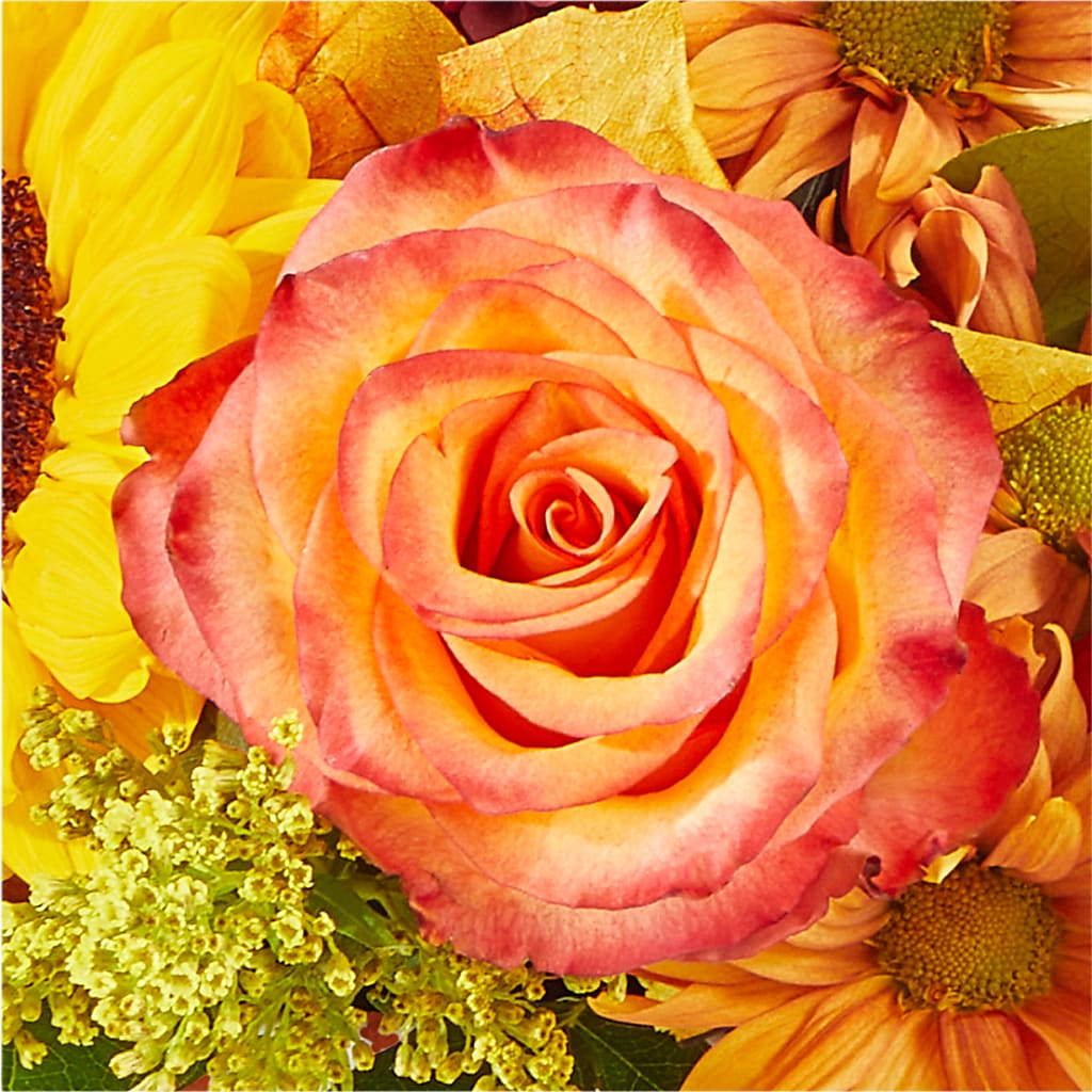 The Outdoors Bouquet –  Karnation Korner Florist, Dunedin FL