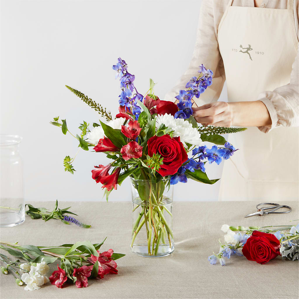 Star Spangled - A Florist Original –  Karnation Korner Florist, Dunedin FL