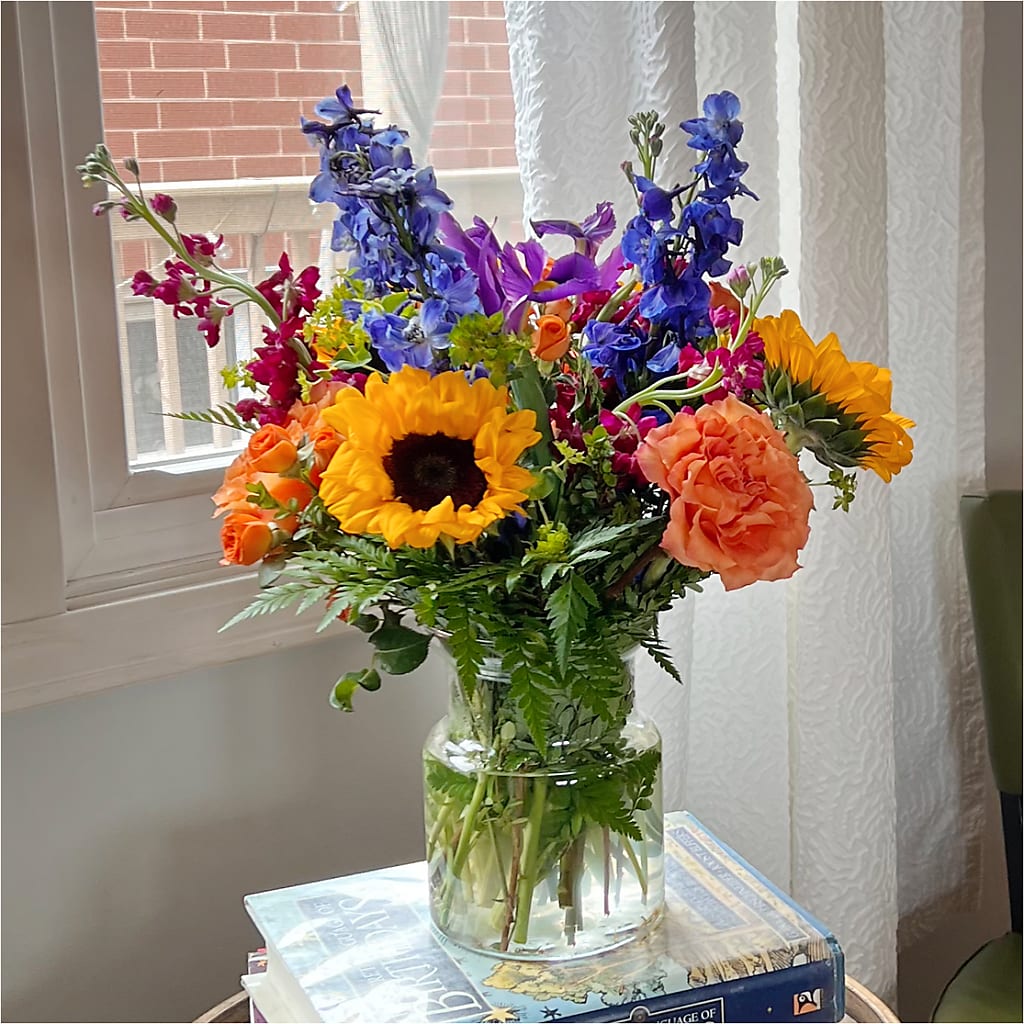 Rays of Life Bouquet –  Karnation Korner Florist, Dunedin FL