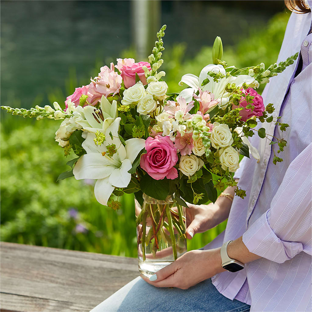 Fondly Bouquet –  Karnation Korner Florist, Dunedin FL